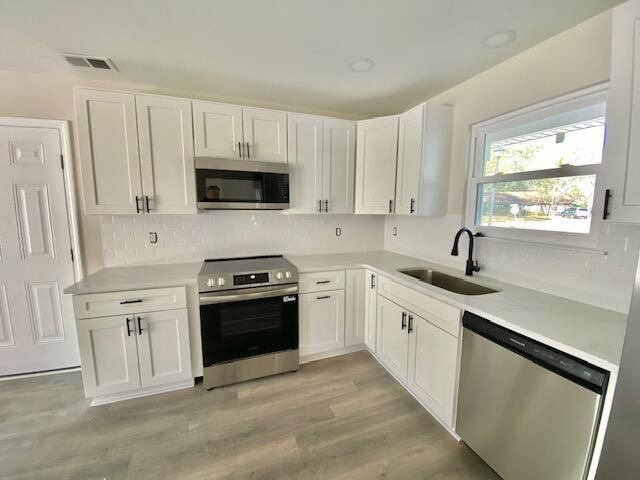 25 Kenilworth Road, Goose Creek, SC 29445