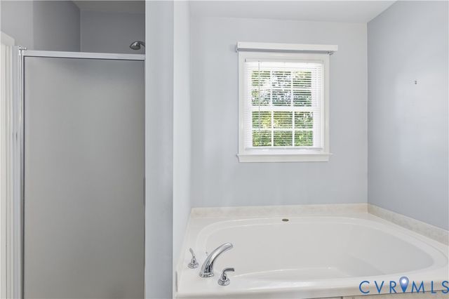 2821 Chapelwood Ln, Henrico, VA 23233