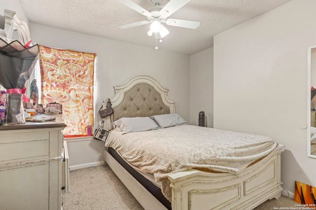 7415 Pipers Ln, San Antonio, TX 78251