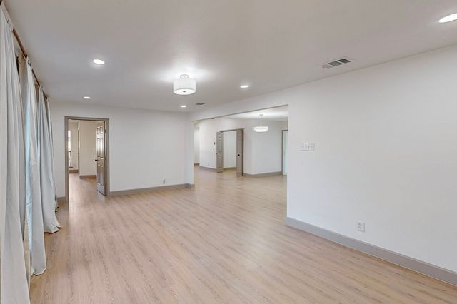 7437 Eccles Drive, Dallas, TX 75227