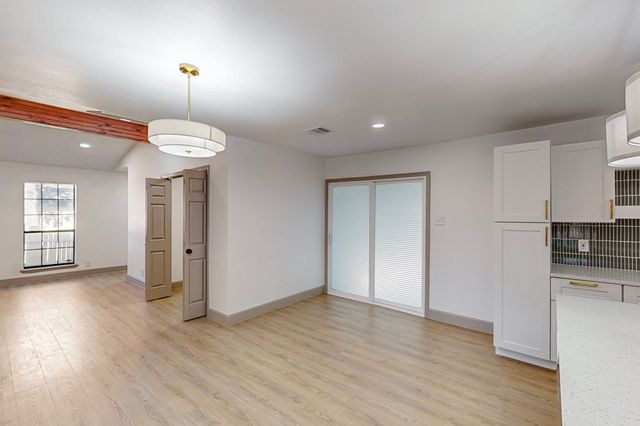 7437 Eccles Drive, Dallas, TX 75227