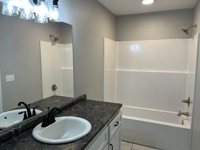 1620 S Boston Place, Russellville, AR 72801