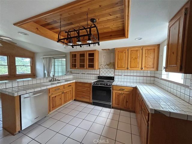 15134 Barcroft, Lake Elizabeth, CA 93532