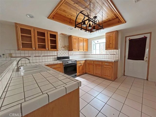 15134 Barcroft, Lake Elizabeth, CA 93532
