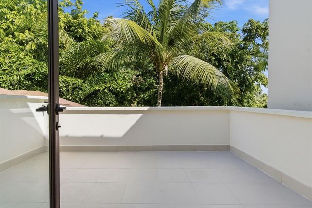 Building 8 LAS VERANDAS BAHIA BEACH 8371, Rio Grande, PR 00745