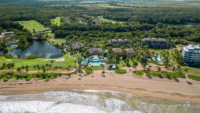 Building 8 LAS VERANDAS BAHIA BEACH 8371, Rio Grande, PR 00745