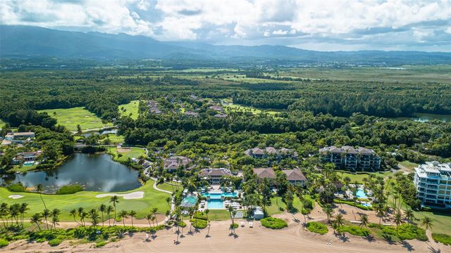 Building 8 LAS VERANDAS BAHIA BEACH 8371, Rio Grande, PR 00745