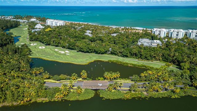 Building 8 LAS VERANDAS BAHIA BEACH 8371, Rio Grande, PR 00745