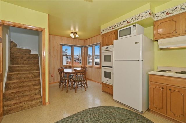 1907 E 4th Street, Superior, WI 54880