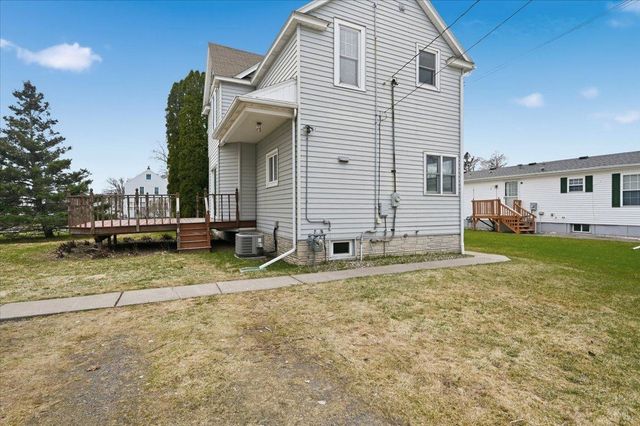 1907 E 4th Street, Superior, WI 54880