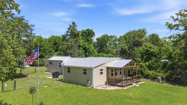 309 Giebel Lane, Somerville, TX 77879