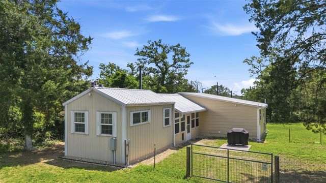 309 Giebel Lane, Somerville, TX 77879