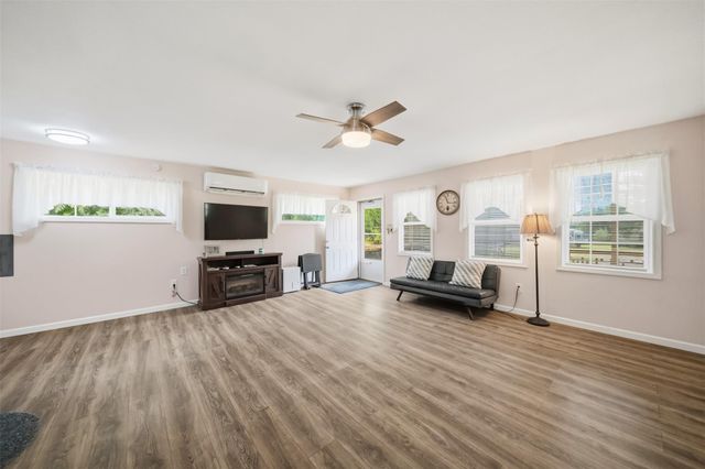 309 Giebel Lane, Somerville, TX 77879