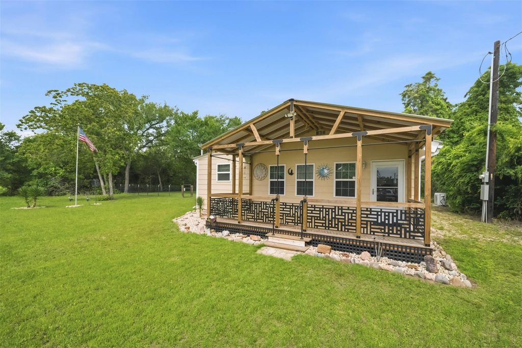 309 Giebel Lane, Somerville, TX 77879