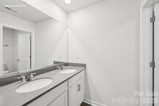 5131 Shallow Brook Drive, Charlotte, NC 28215