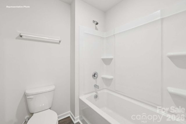 5131 Shallow Brook Drive, Charlotte, NC 28215