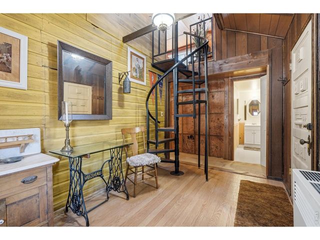 2476 Riverside Dr, Lyons, CO 80540