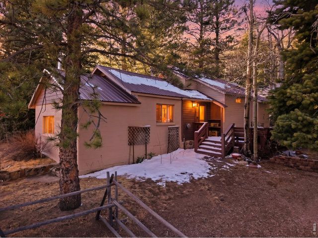 2476 Riverside Dr, Lyons, CO 80540