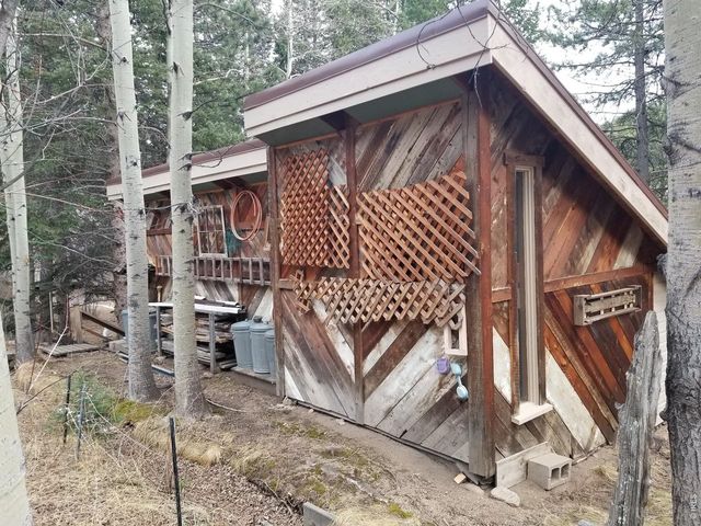 2476 Riverside Dr, Lyons, CO 80540