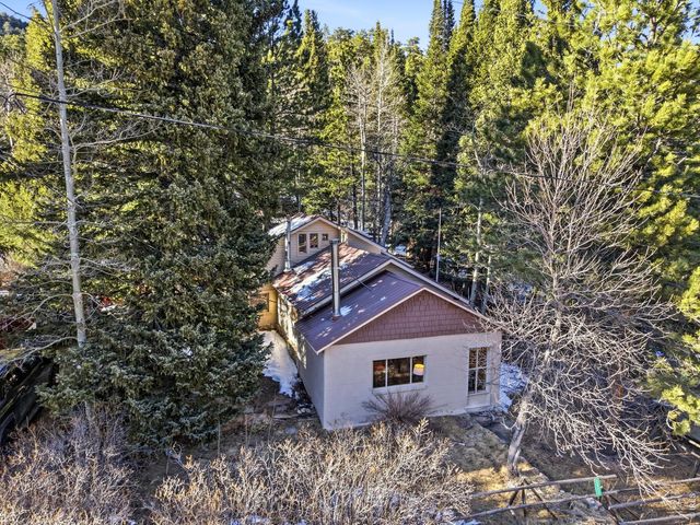2476 Riverside Dr, Lyons, CO 80540