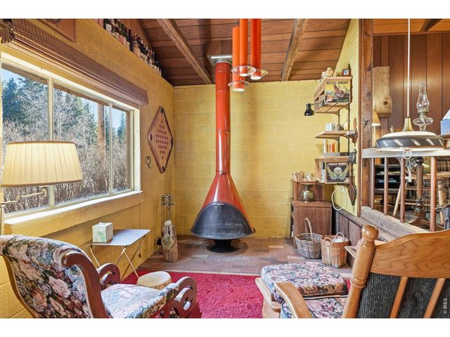 2476 Riverside Dr, Lyons, CO 80540