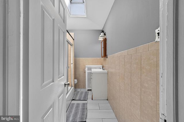 403 W ANNSBURY ST, Philadelphia, PA 19140