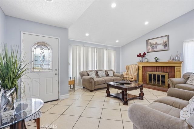 12218 Kumquat, Chino, CA 91710