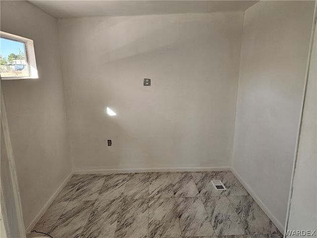 3546 E Warbler Lane, Kingman, AZ 86409