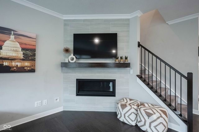 13338 Saxony Boulevard W, Fishers, IN 46037