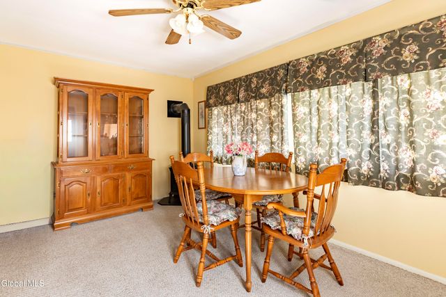 66 New Turnpike Road, Troy, NY 12182