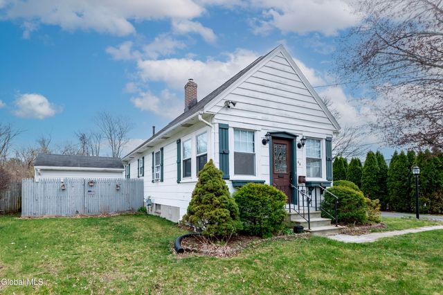 66 New Turnpike Road, Troy, NY 12182
