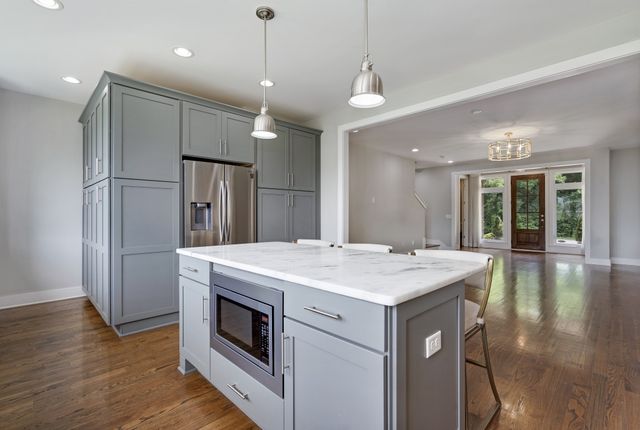 119 Demoss Rd, Nashville, TN 37209