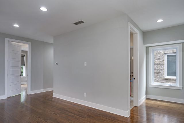 119 Demoss Rd, Nashville, TN 37209