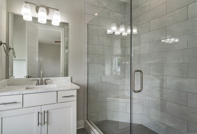 119 Demoss Rd, Nashville, TN 37209