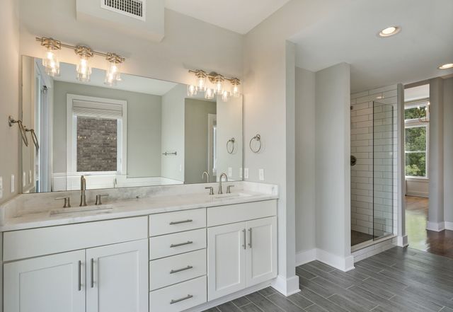 119 Demoss Rd, Nashville, TN 37209