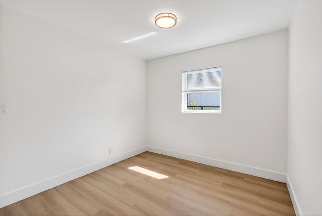 116 SE 2nd Avenue, Boynton Beach, FL 33435