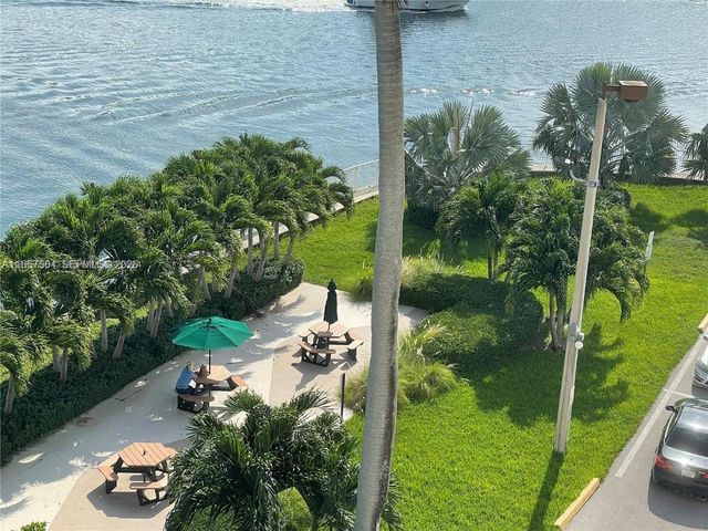 400 Kings Point Drive 328, Sunny Isles Beach, FL 33160