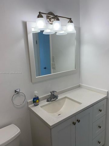 400 Kings Point Drive 328, Sunny Isles Beach, FL 33160