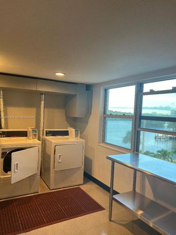 400 Kings Point Drive 328, Sunny Isles Beach, FL 33160