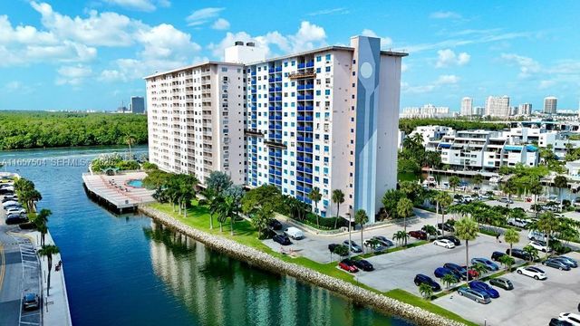 400 Kings Point Drive 328, Sunny Isles Beach, FL 33160
