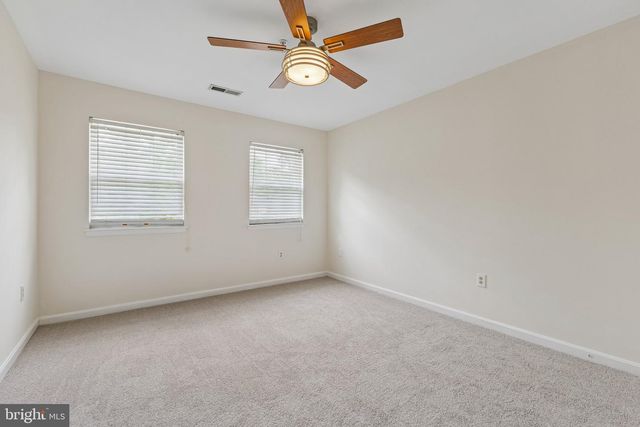 8406 OLD BRANCH AVE, Clinton, MD 20735