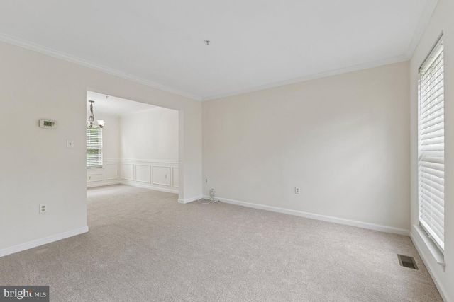 8406 OLD BRANCH AVE, Clinton, MD 20735