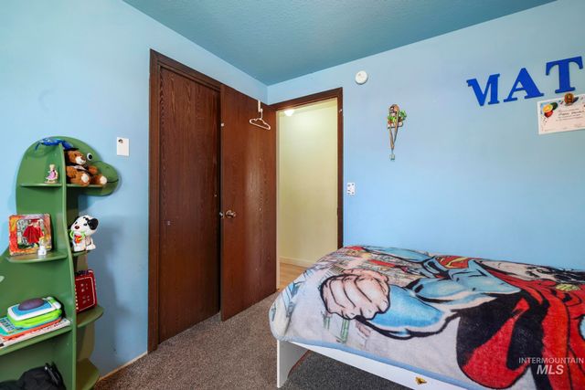 818 19th Ave E, Jerome, ID 83338