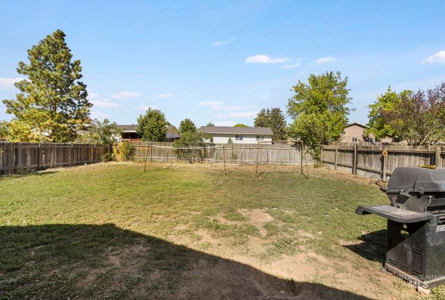 818 19th Ave E, Jerome, ID 83338