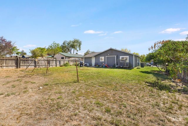 818 19th Ave E, Jerome, ID 83338