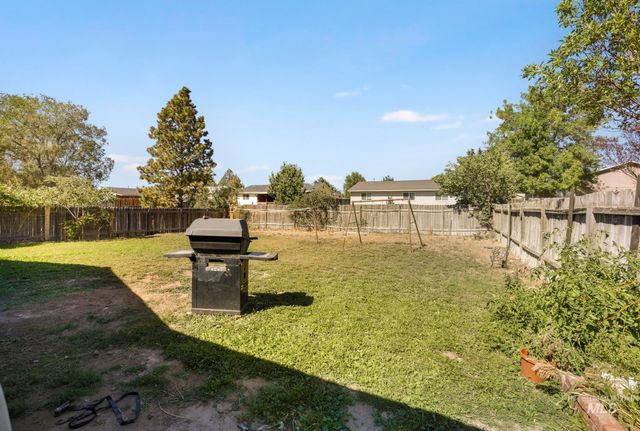 818 19th Ave E, Jerome, ID 83338