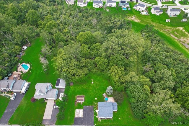 92 Steinfeldt Road, Lancaster, NY 14086