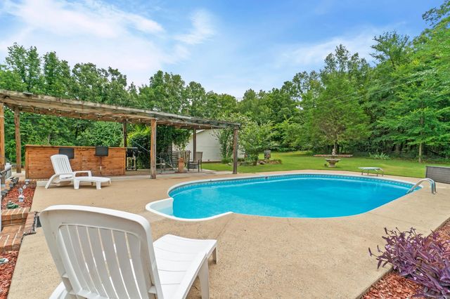 8910 Peters Road, Cabot, AR 72023