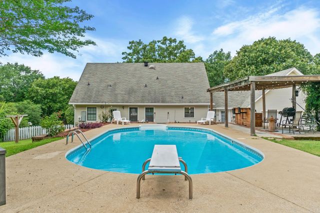 8910 Peters Road, Cabot, AR 72023