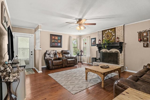 8910 Peters Road, Cabot, AR 72023